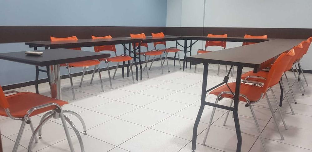 Hotel Dan Inn Sao Carlos By Nacional Inn المظهر الخارجي الصورة